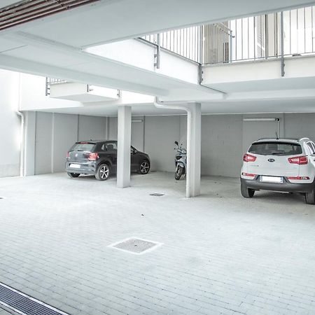 Alfa Bicocca Apartments Милан Экстерьер фото